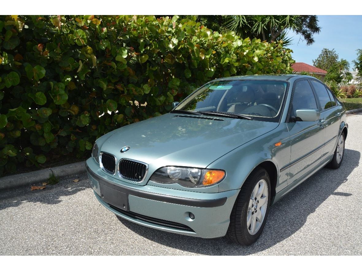2004 BMW 325i for Sale by Owner in North Miami Beach, FL 33160