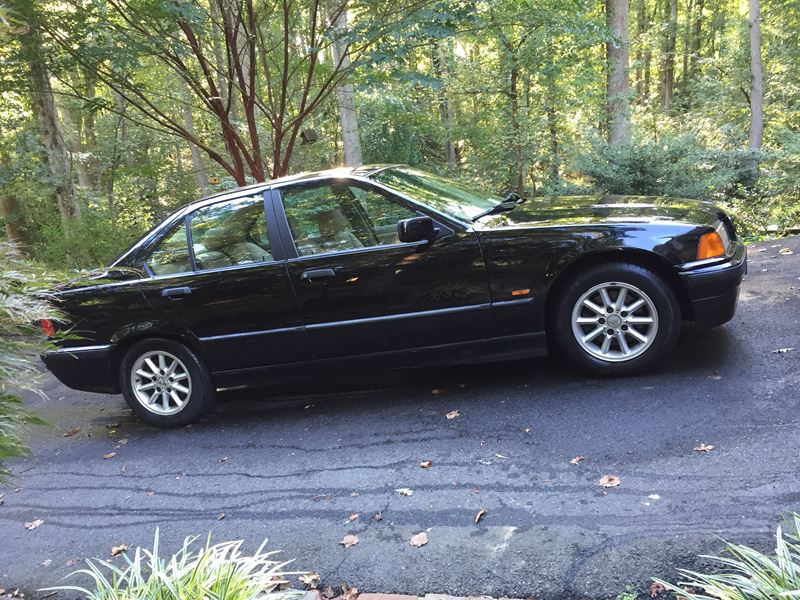 1998 BMW 328 for sale by owner in OAKTON