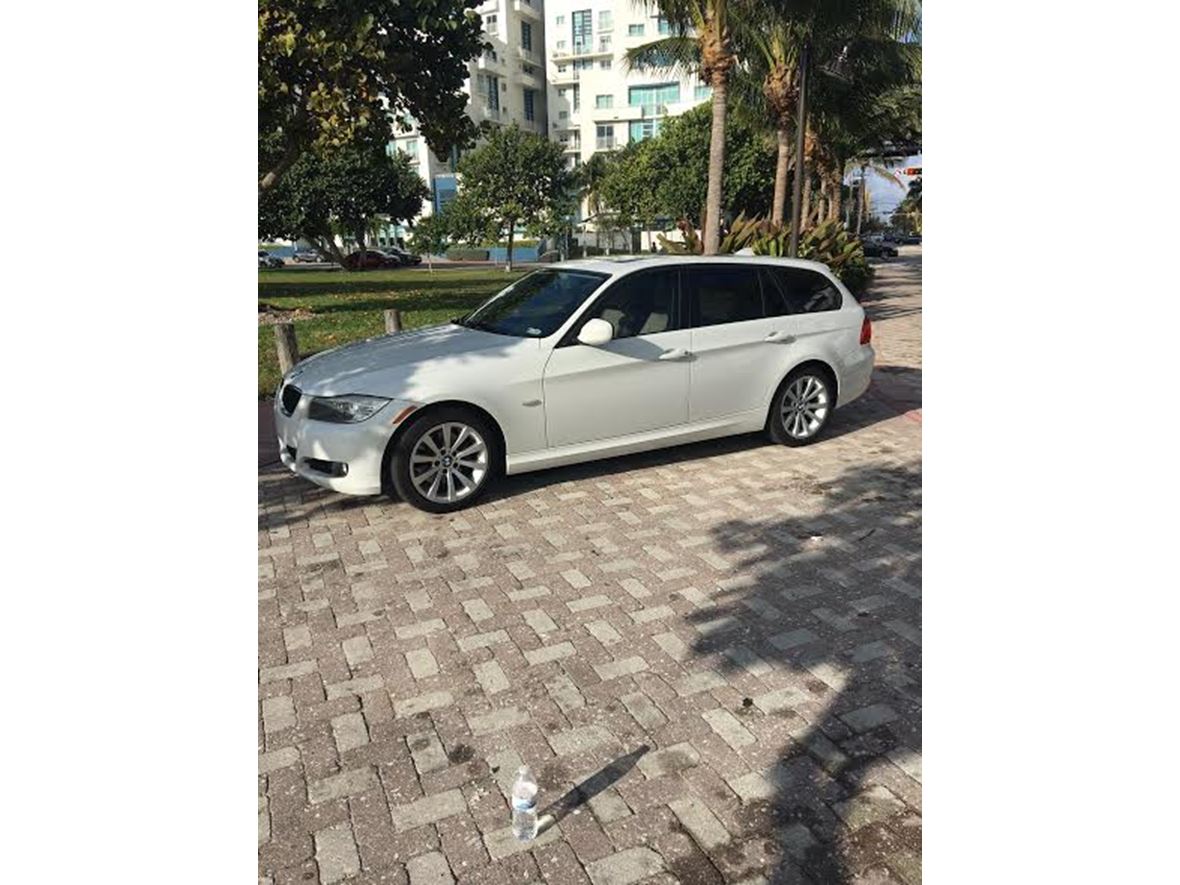 2012 BMW 328i for sale by owner in Fort Lauderdale