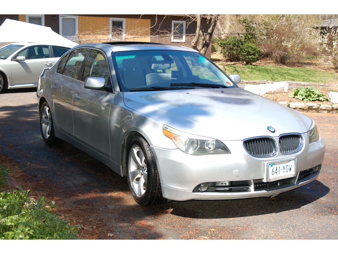 2004 BMW 5 Series for sale by owner in Newington
