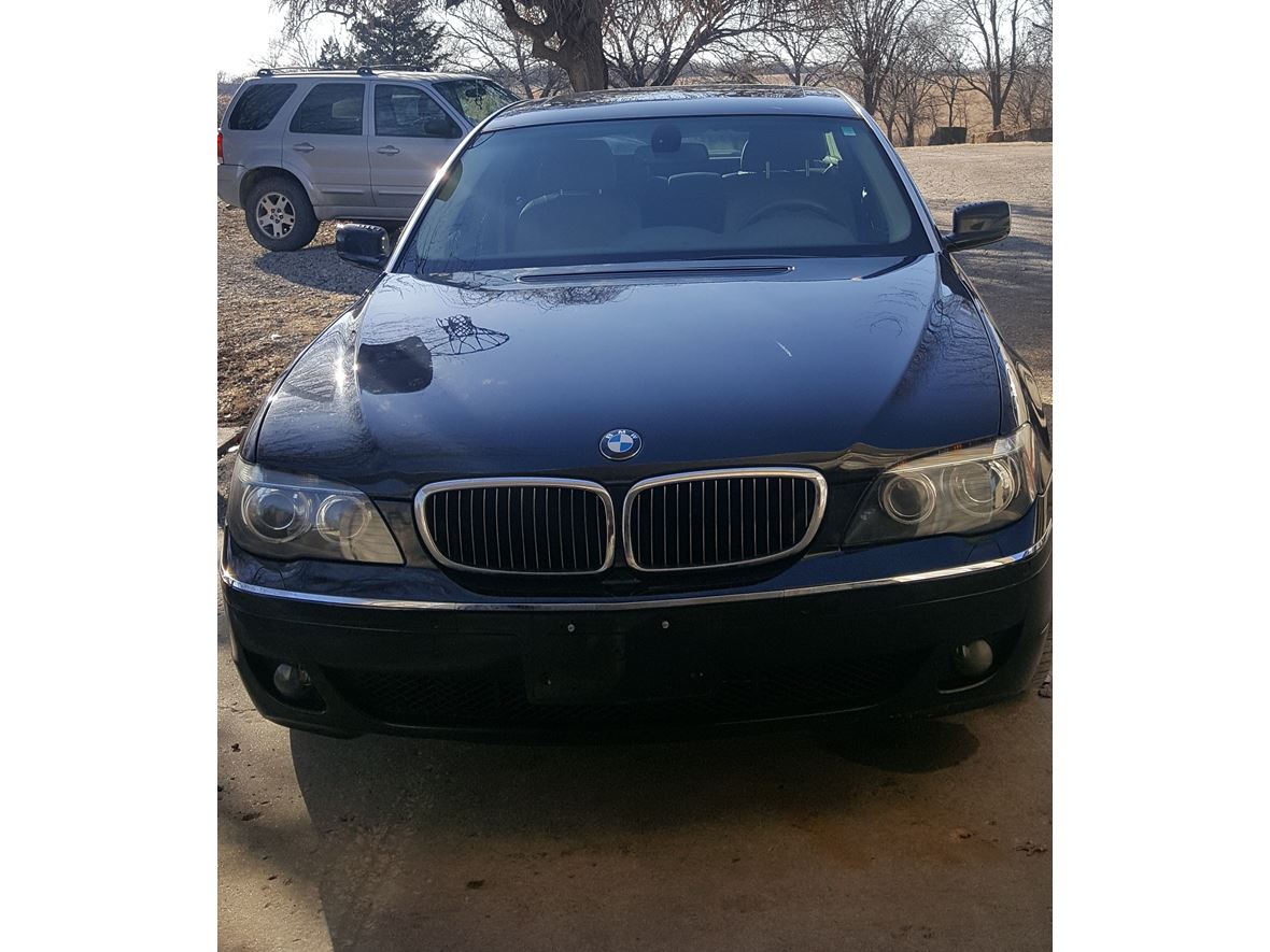 2007 BMW 7 Series for sale by owner in Topeka