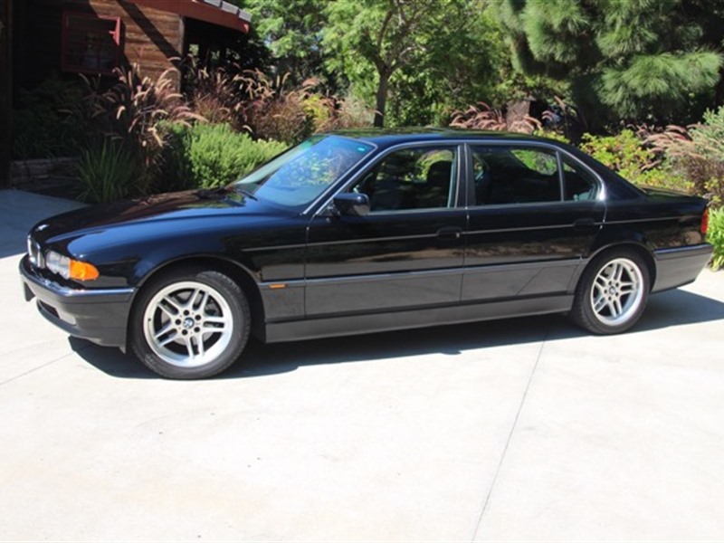 2000 BMW 740IL for sale by owner in DEL MAR