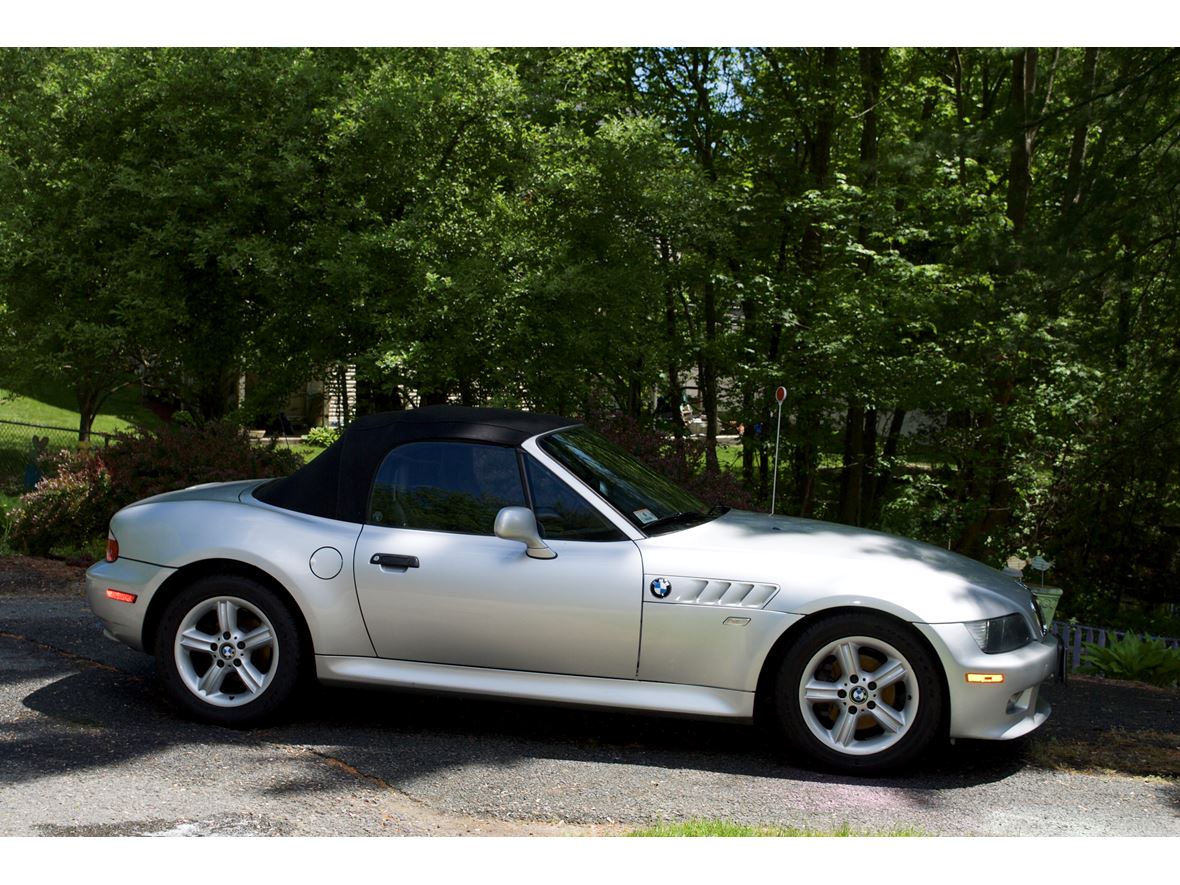 2000 BMW Z3 for sale by owner in Attleboro