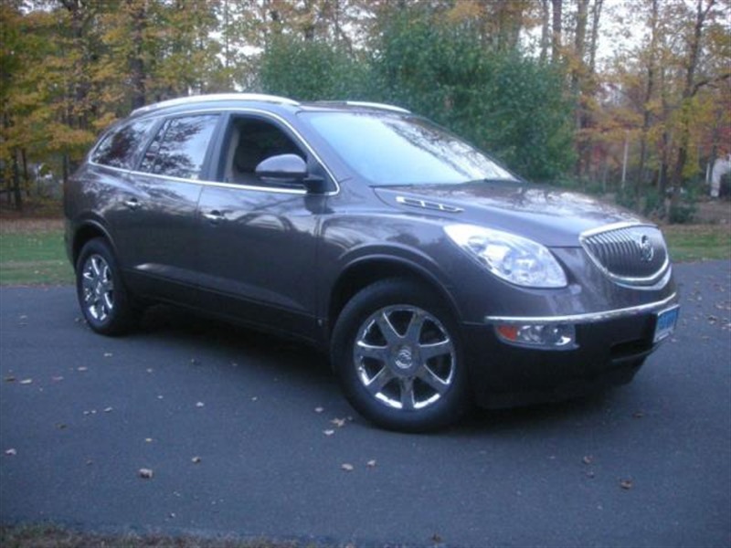 2008 Buick Enclave for sale by owner in Thompson