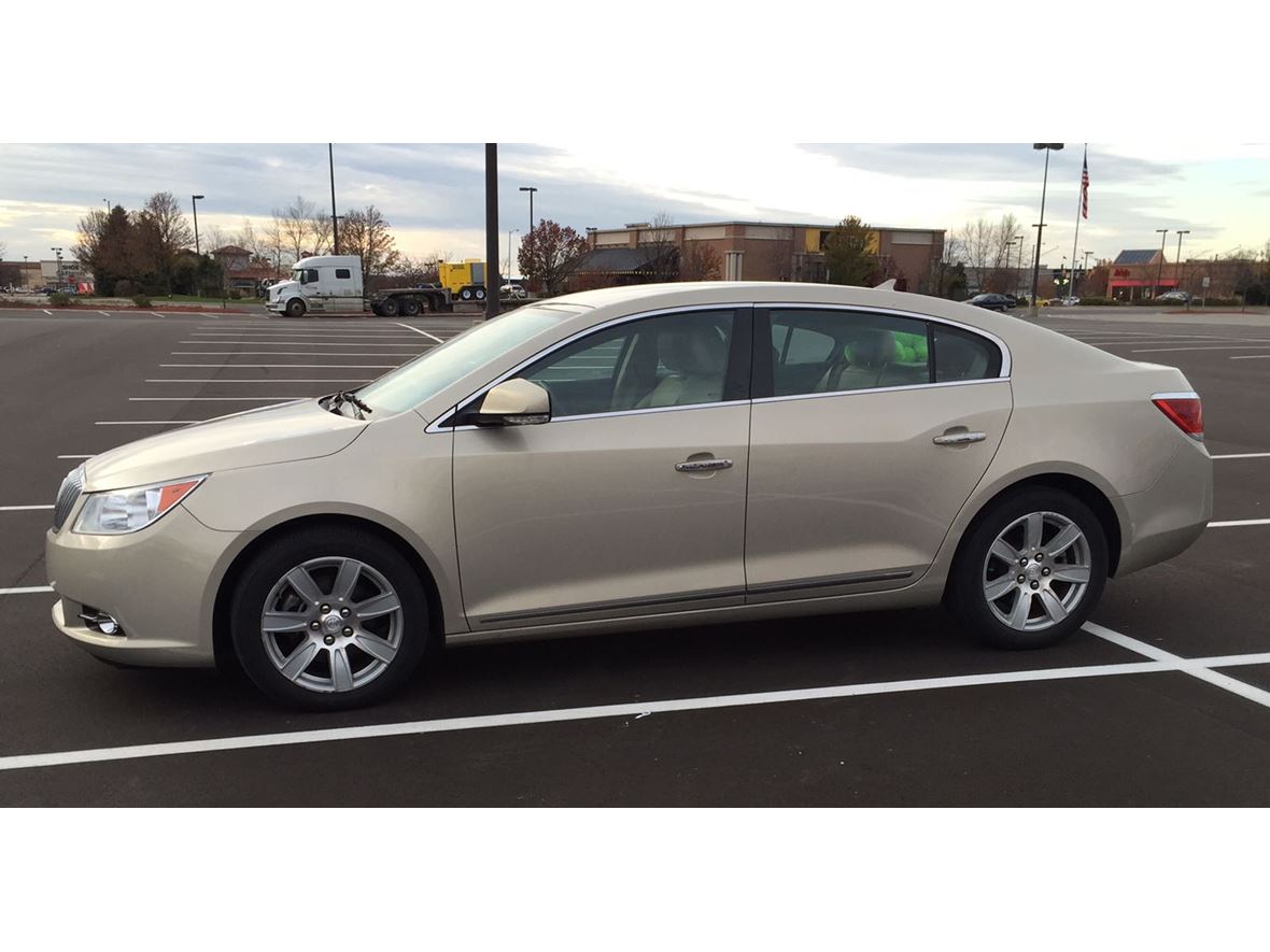 2010 Buick LaCrosse for sale by owner in Grand Rapids