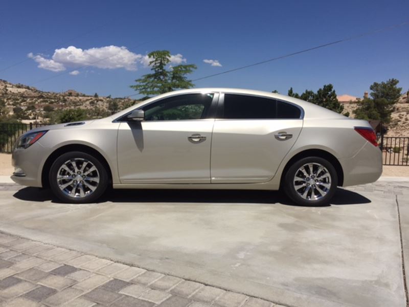 2014 Buick LaCrosse for sale by owner in Yucca Valley