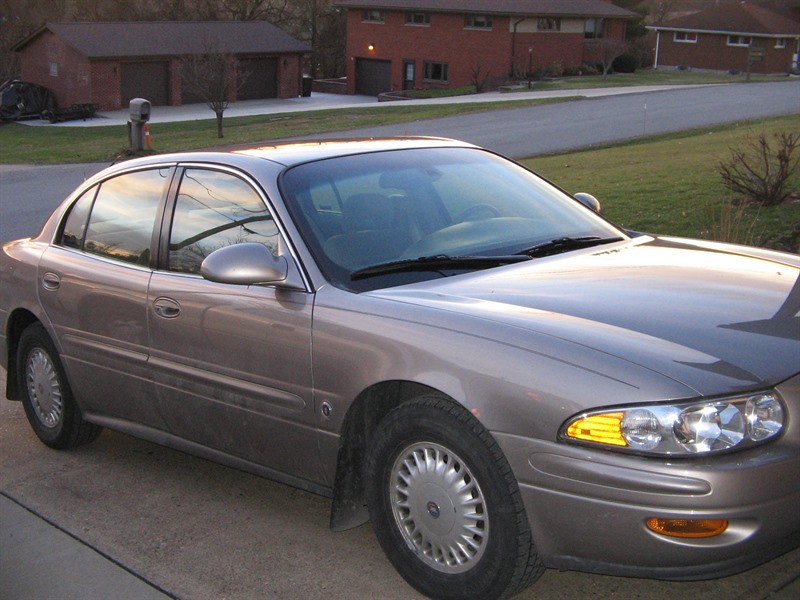 2001 Buick Le Sabre for sale by owner in WEST NEWTON