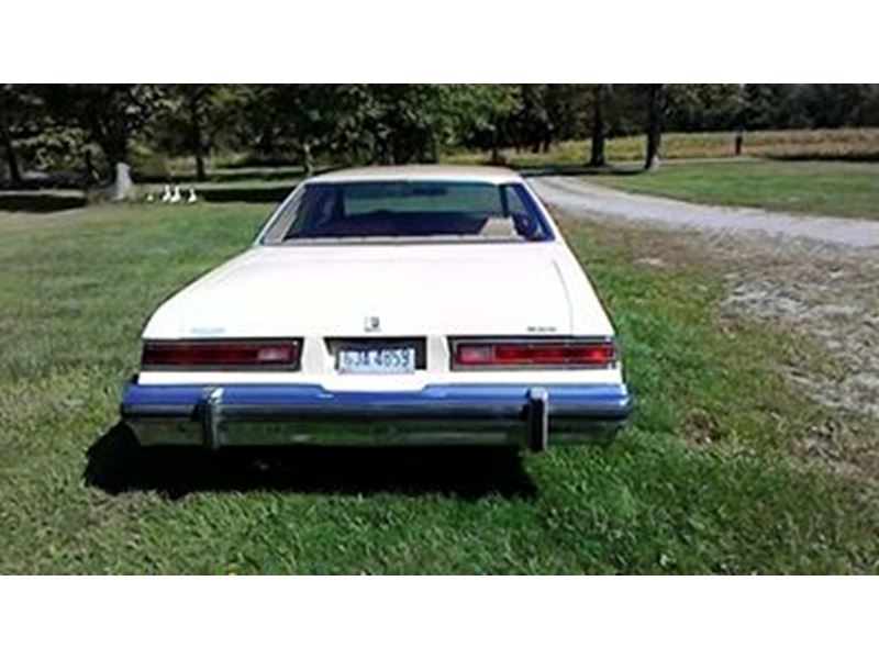 1976 Buick Lesabre for sale by owner in WILLIAMSBURG