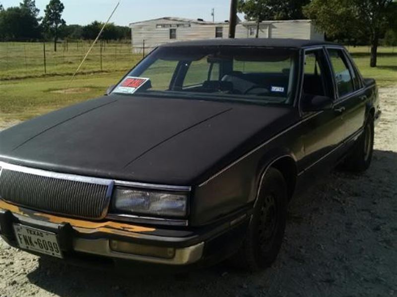 1990 Buick Lesabre for sale by owner in LANCASTER