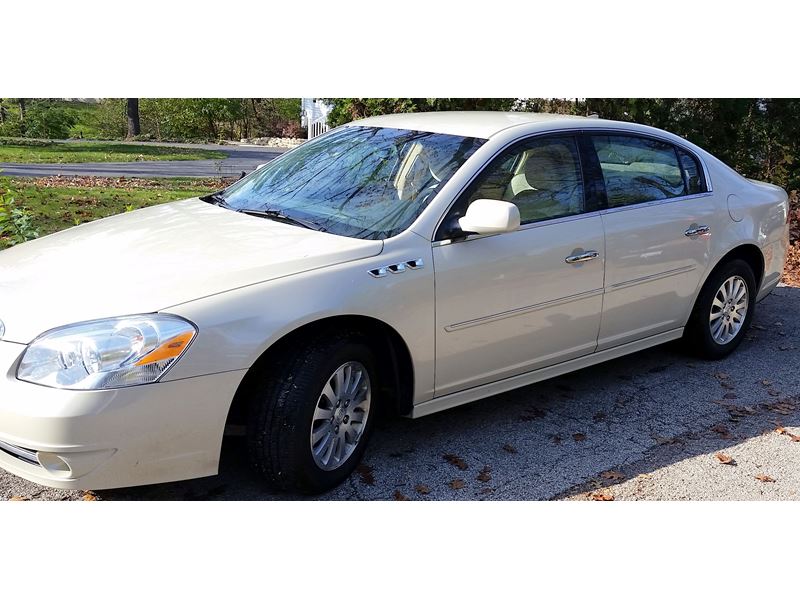 2011 Buick Lucerne for sale by owner in Naperville