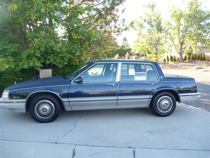 1989 Buick Park Avenue for sale by owner in RENO