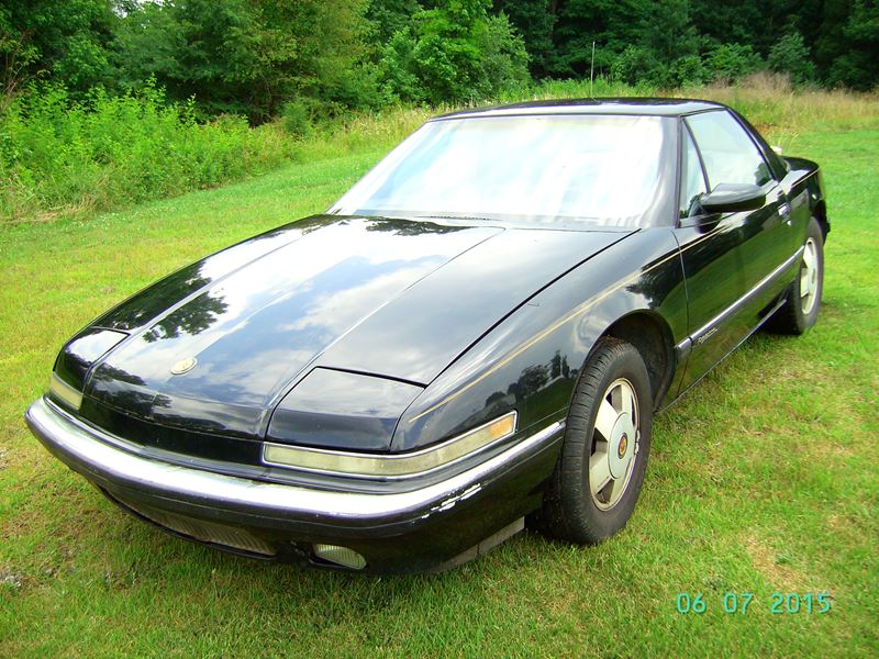 1989 Buick Reatta for sale by owner in Chester