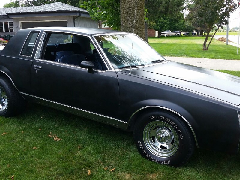 1984 Buick Regal for sale by owner in MANTENO