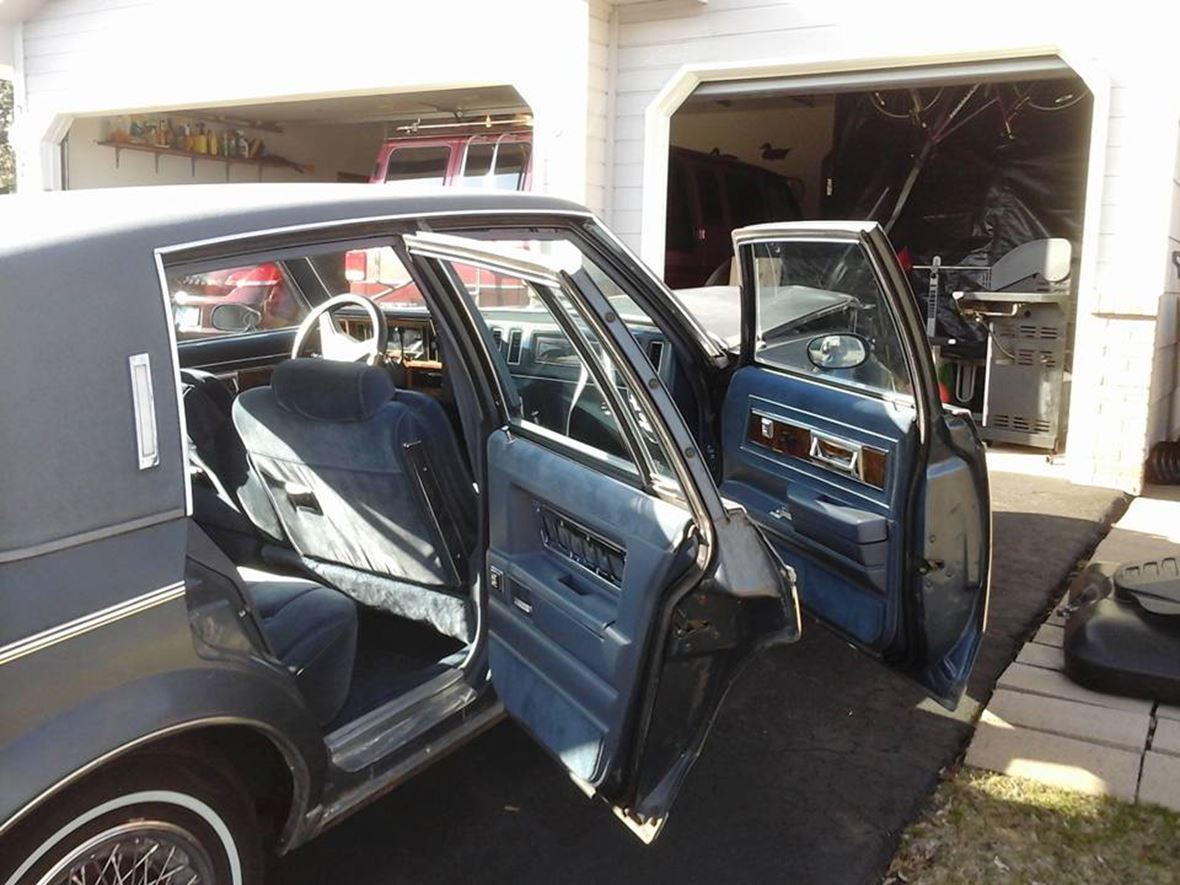 1984 Buick Regal for sale by owner in Minneapolis