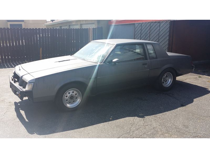 1987 Buick Regal for sale by owner in LOS ANGELES