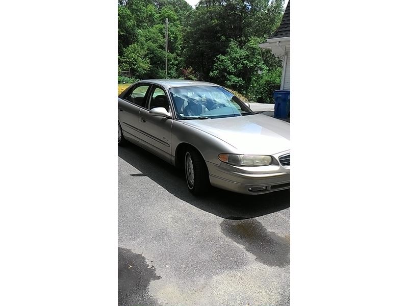 1998 Buick Regal for sale by owner in Chepachet
