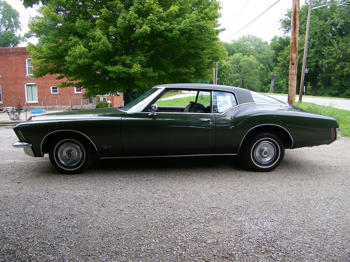 1971 Buick Riviera Boat Tail for sale by owner in Independence