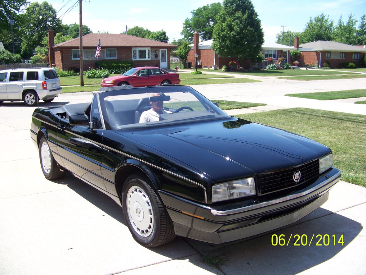 1991 Cadillac Allante for sale by owner in Sterling Heights