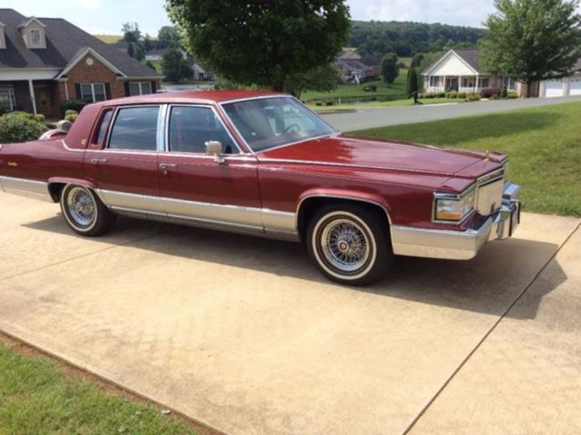 1990 Cadillac Brougham for sale by owner in The Plains