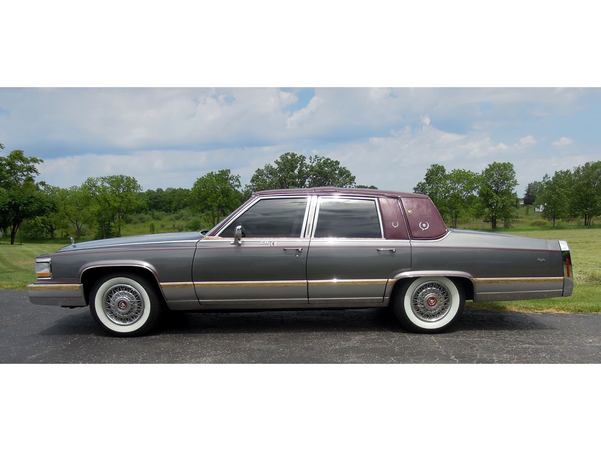 1991 Cadillac Brougham for sale by owner in Angola