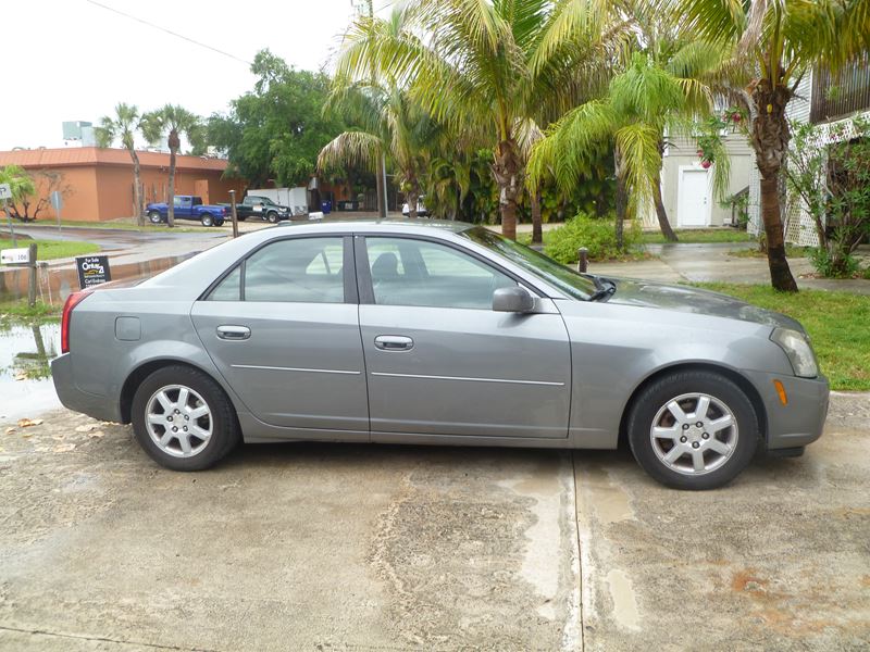 2005 Cadillac CTS for sale by owner in Fort Myers Beach
