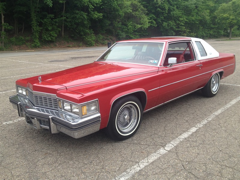 1977 Cadillac Deville for sale by owner in PITTSBURGH
