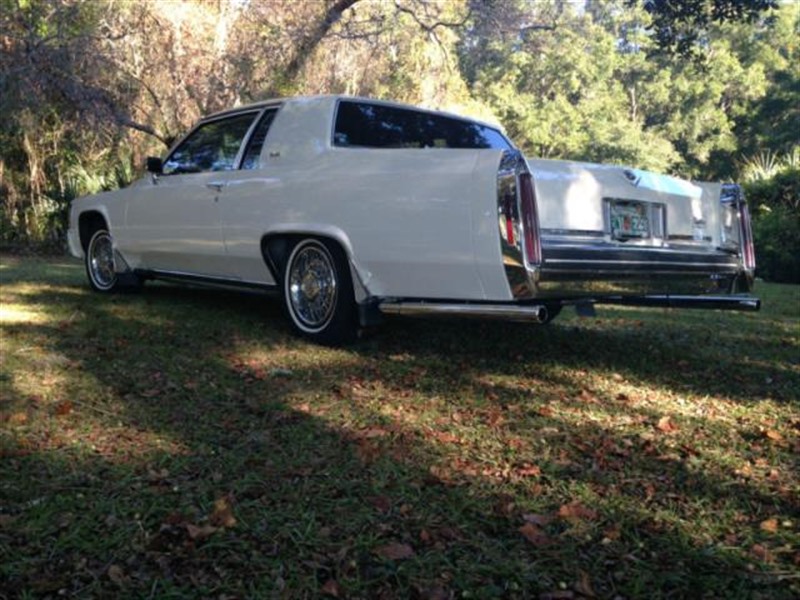 1984 Cadillac Deville for sale by owner in LOXAHATCHEE