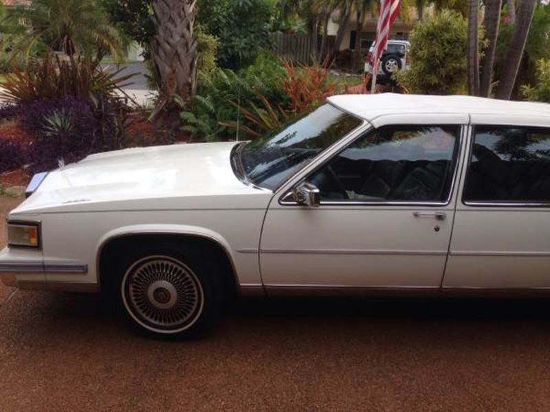 1987 Cadillac Deville for sale by owner in POMPANO BEACH