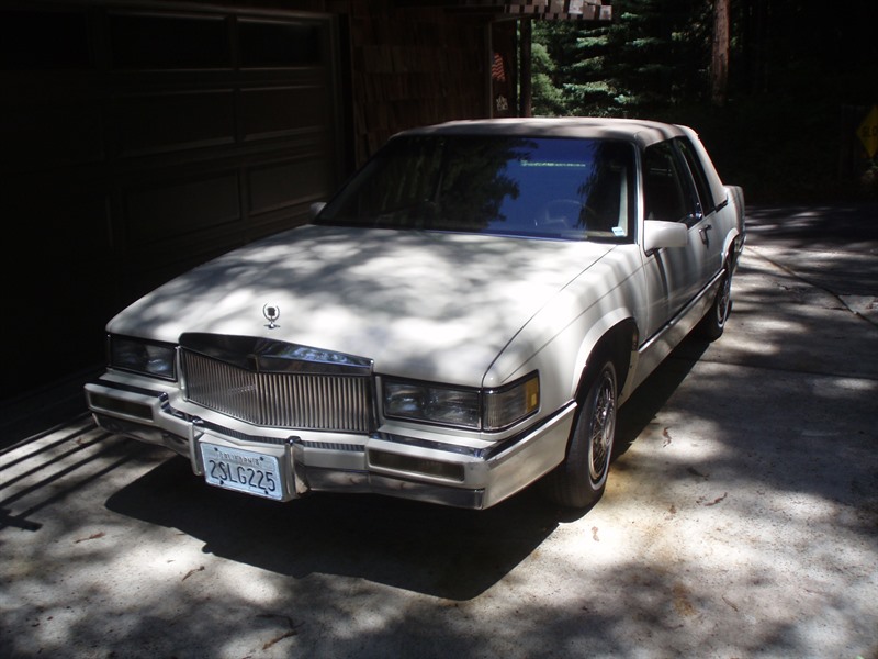 1990 Cadillac Deville for sale by owner in SCOTTS VALLEY