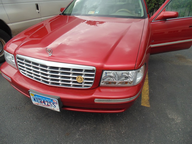 1996 Cadillac DeVille for sale by owner in ALEXANDRIA