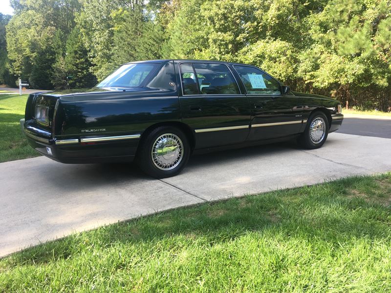 1997 Cadillac DeVille for sale by owner in Hillsborough