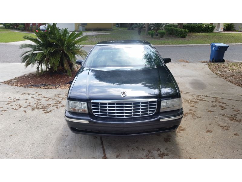 1999 Cadillac DeVille for sale by owner in Jacksonville