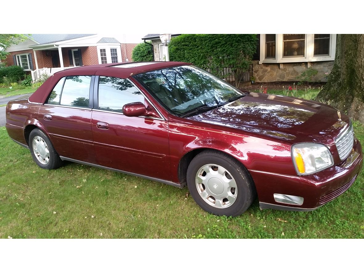 2000 Cadillac DeVille for sale by owner in Lancaster