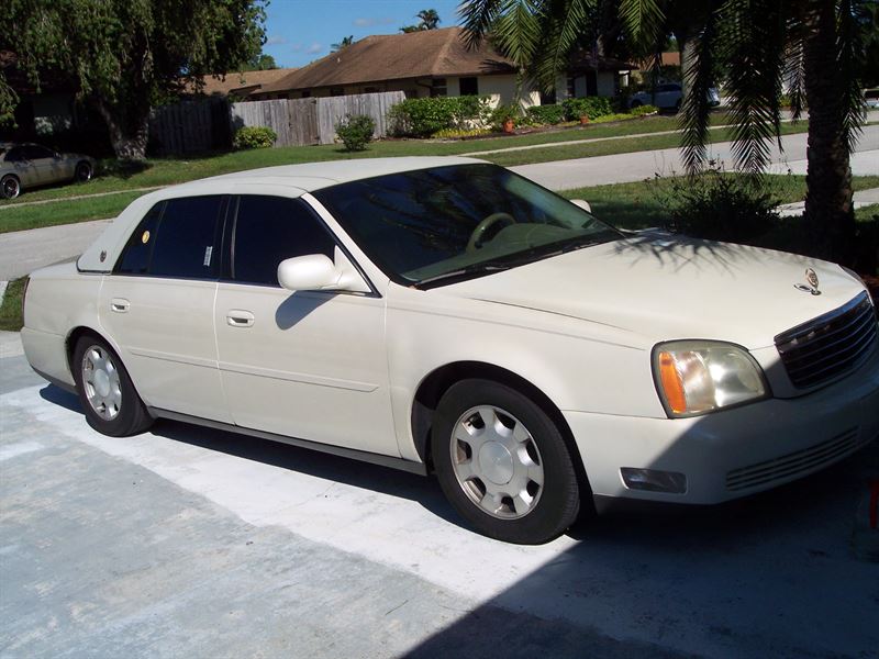 2001 Cadillac Deville for sale by owner in WEST PALM BEACH