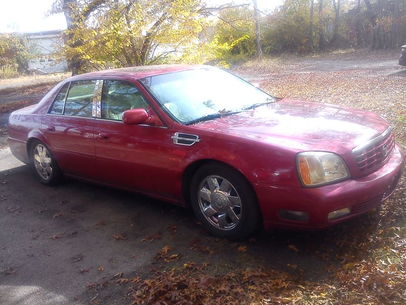 2002 Cadillac Deville for sale by owner in MUSKEGON