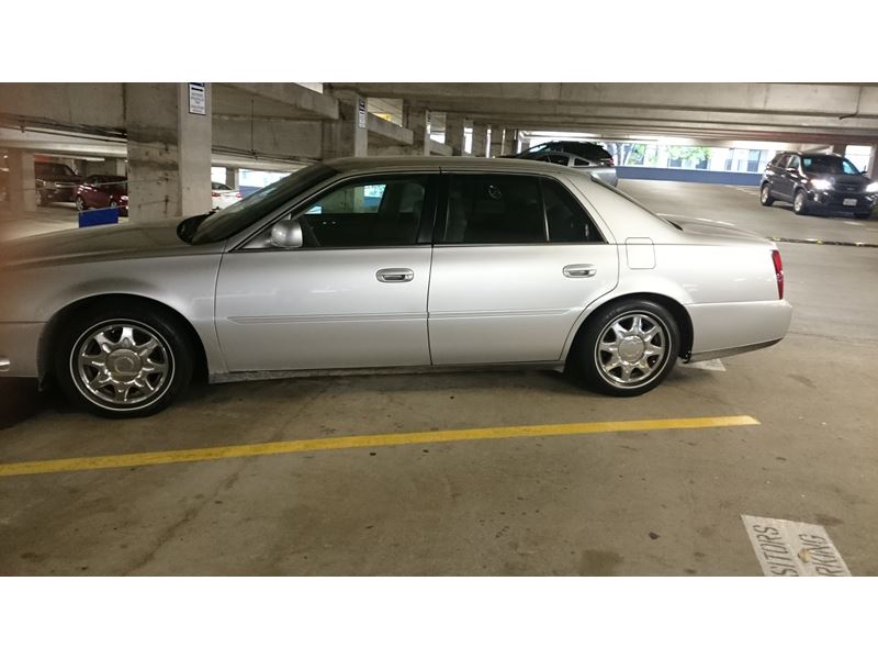 2002 Cadillac DeVille for sale by owner in Houston