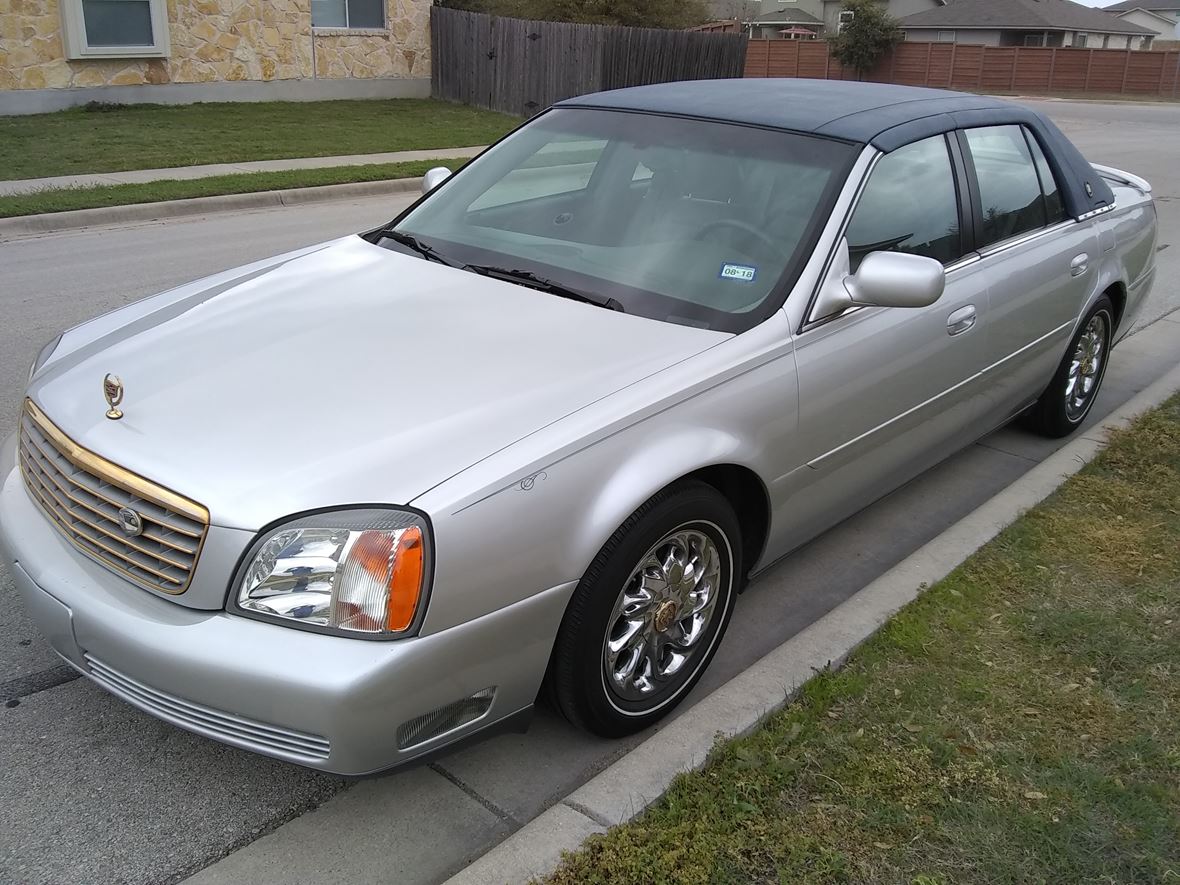 2002 Cadillac DeVille Vogue Edition for sale by owner in Manor