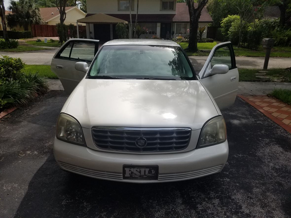2003 Cadillac DeVille for sale by owner in Tampa