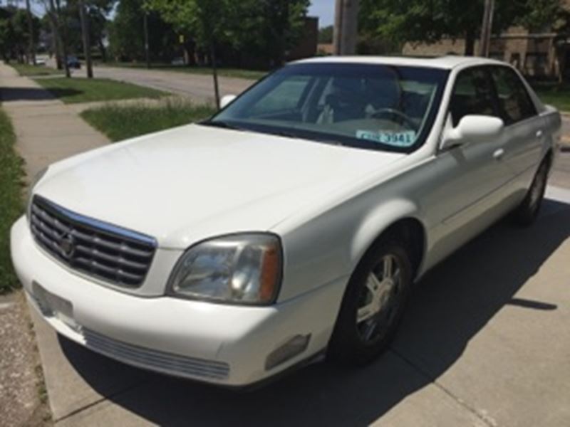 2004 Cadillac DeVille for sale by owner in North Royalton