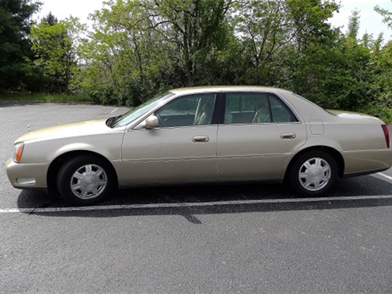 2005 Cadillac DeVille for sale by owner in ASHEVILLE