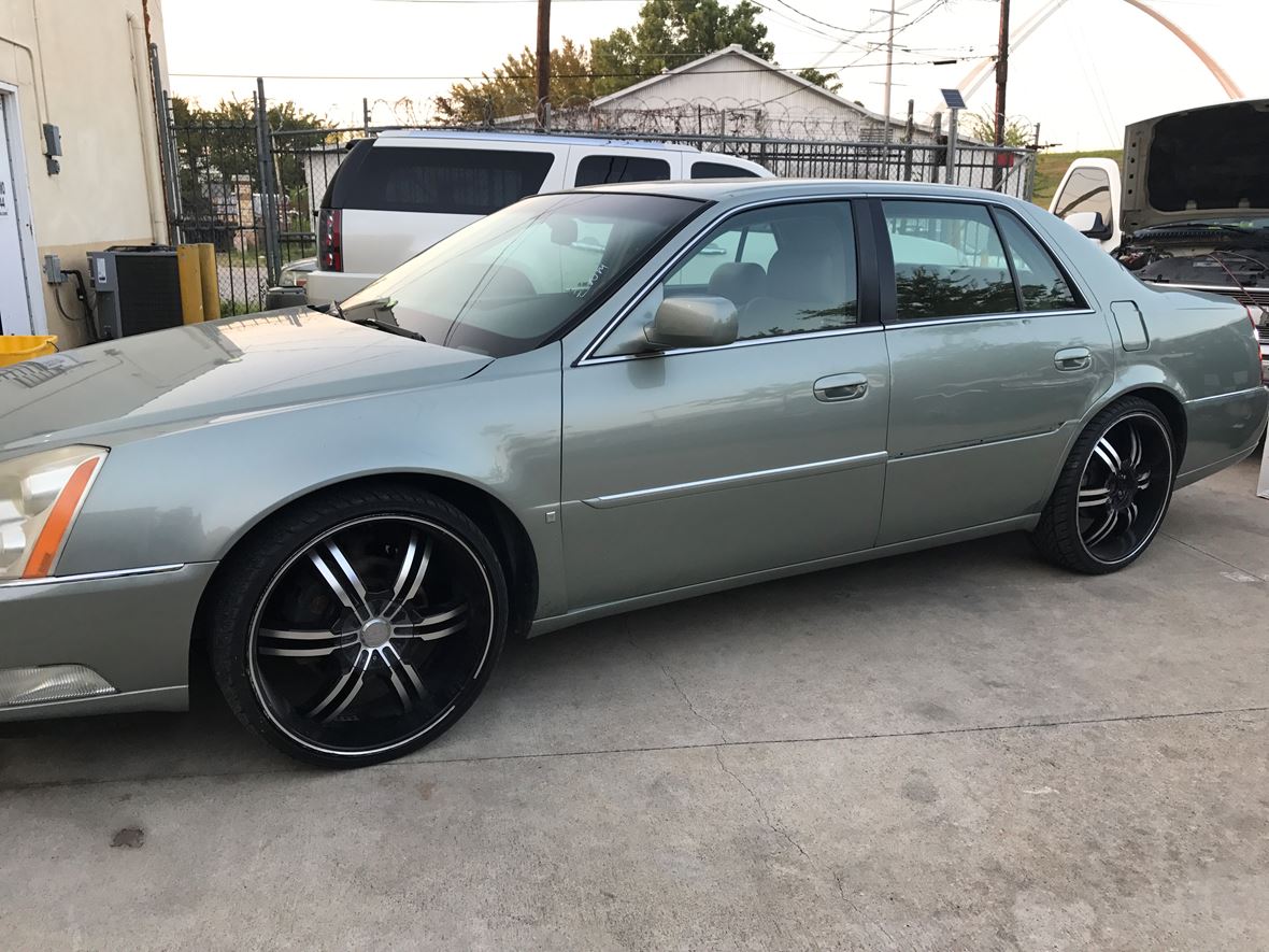 2007 Cadillac DTS for sale by owner in Dallas