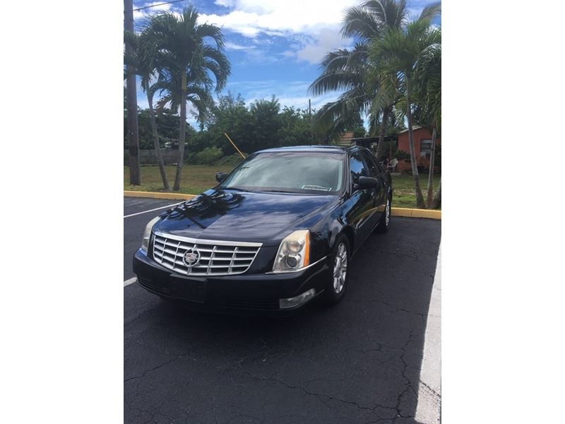2008 Cadillac DTS for sale by owner in West Palm Beach