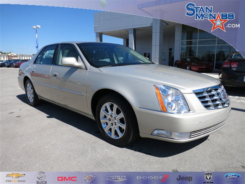 2009 Cadillac DTS for sale by owner in TULLAHOMA