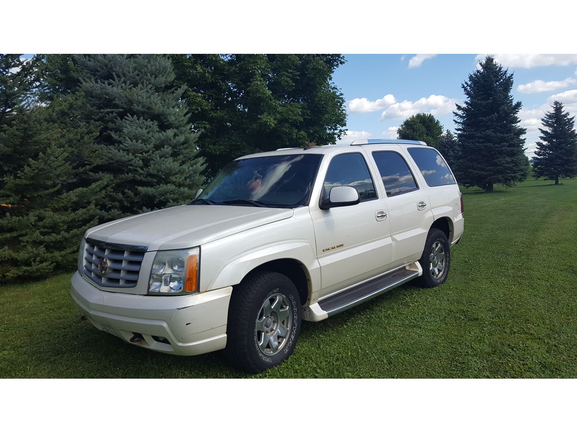 2003 Cadillac Escalade for sale by owner in Madison