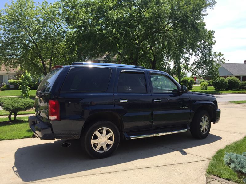 2004 Cadillac Escalade for sale by owner in Park Ridge