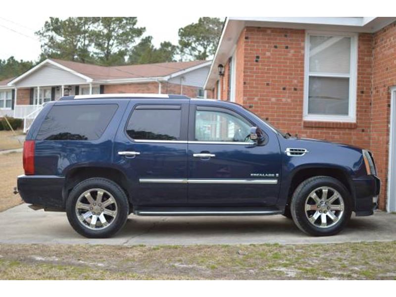 2007 Cadillac Escalade for sale by owner in Jacksonville