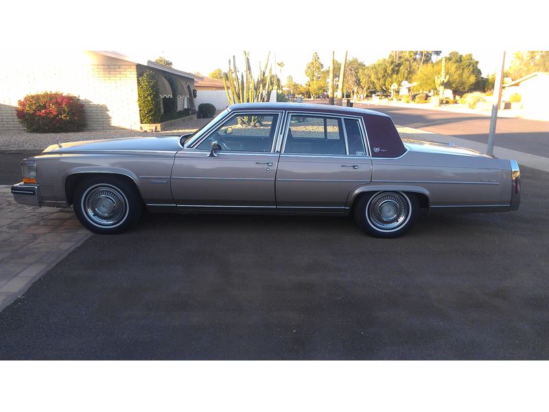 1983 Cadillac Fleetwood for sale by owner in PHOENIX