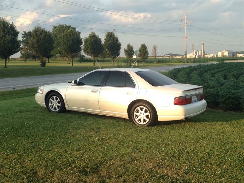 2003 Cadillac Seville for sale by owner in WAVERLY
