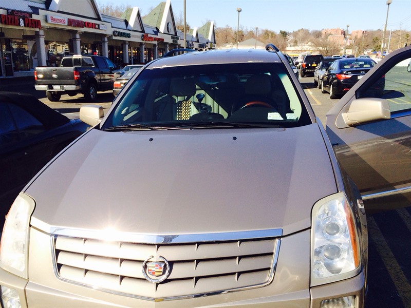2004 Cadillac SRX for sale by owner in OSSINING