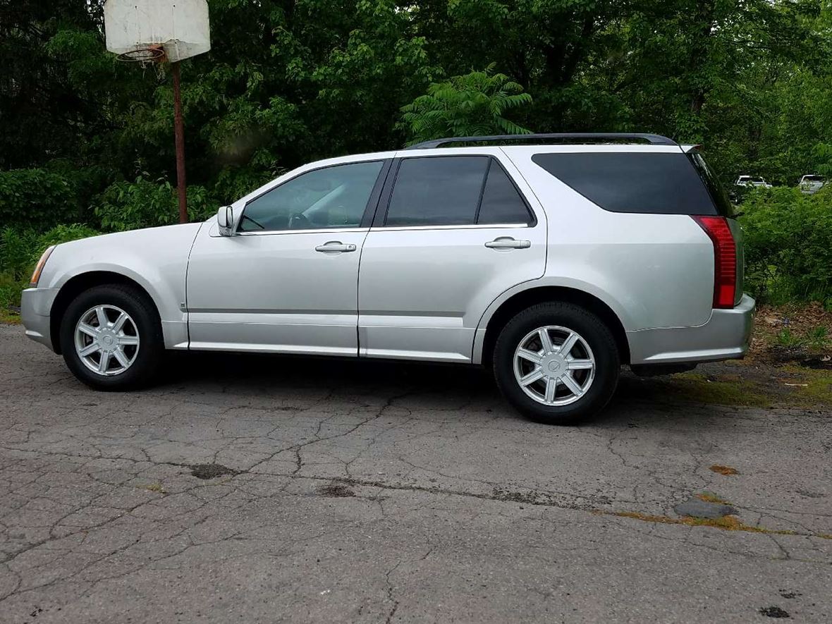 2006 Cadillac SRX for sale by owner in White Haven